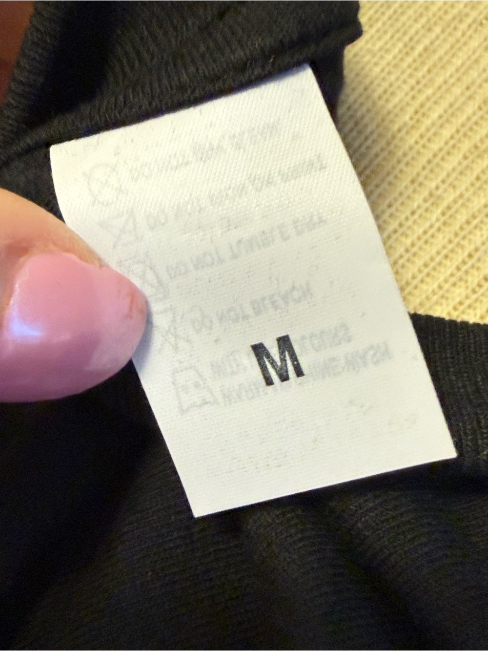 Black Graphic Tee with Crescent Moon "Back to the Gypsy" - Picture 6 of 6